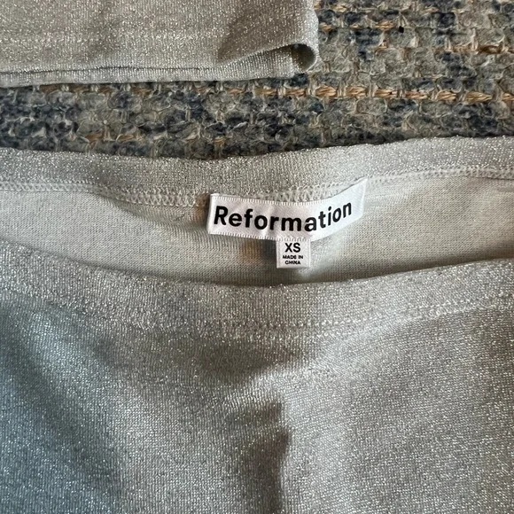 Reformation Andres Knit Two Piece Set in Silver Sparkle - Size XS NWOT - Picture 6 of 11